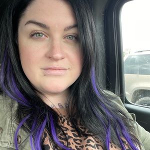 Meet your Posher, Kelly